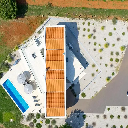 Corolan Villa *