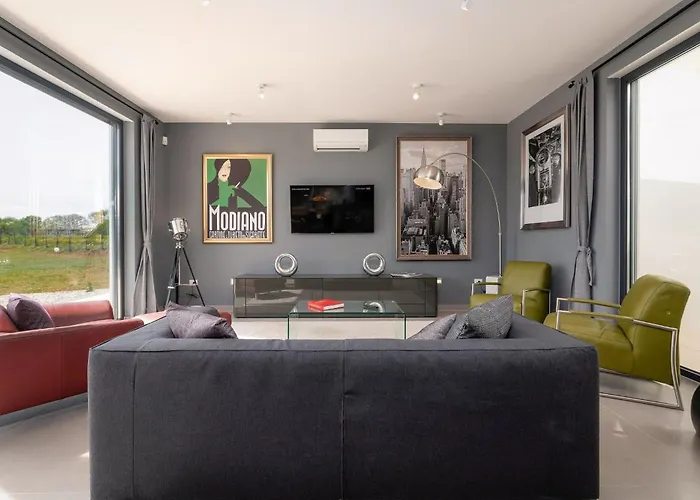 Corolan By Briskva * 포레치