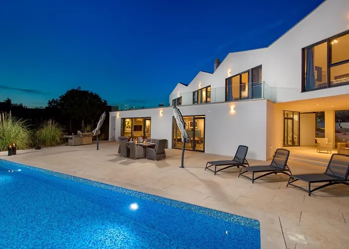 Corolan By Briskva * 포레치