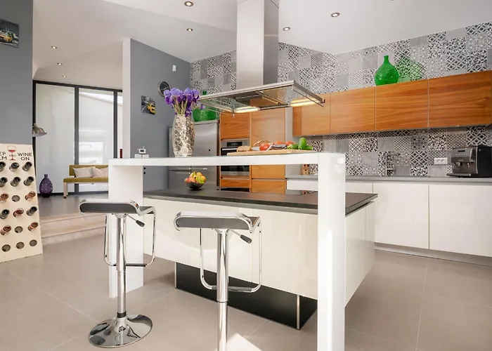 Corolan By Briskva * 포레치