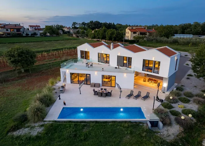 Corolan By Briskva Vila Porec